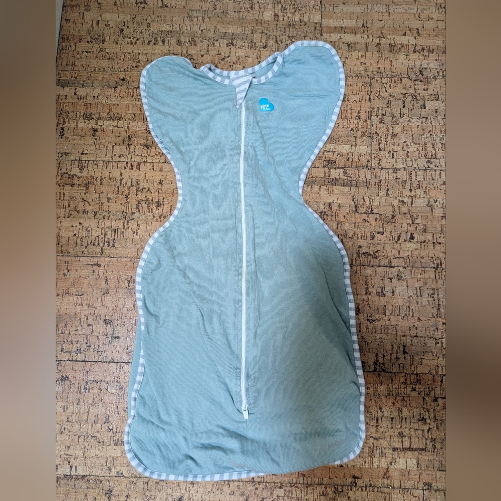 Love to Dream Swaddle Up Lite sleep sack, medium, olive